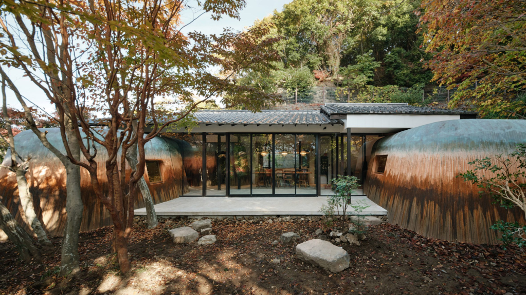 Haniyasu House: Khúc Ca Tái Sinh Từ Lòng Đất