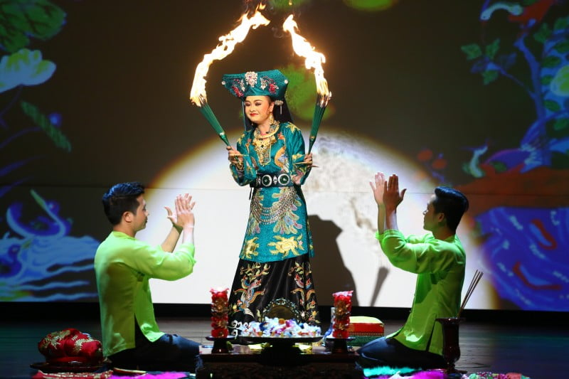 Bản Giao Hưởng Của Những Linh Hồn&nbsp;Việt